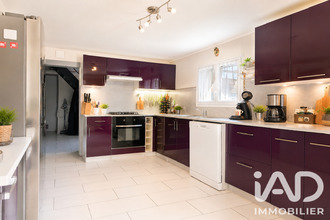  maison emanville 27190