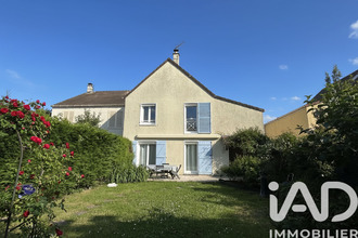  maison emerainville 77184