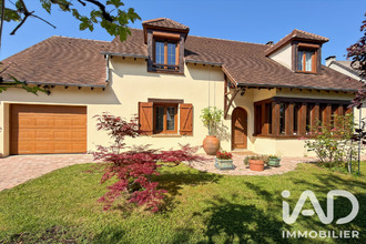  maison emerainville 77184