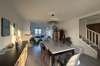  maison entrammes 53260