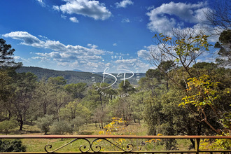  maison entrecasteaux 83570