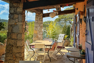  maison entrecasteaux 83570