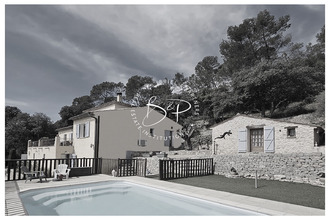  maison entrecasteaux 83570