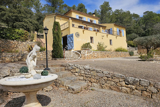  maison entrecasteaux 83570