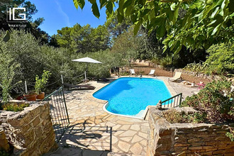  maison entrecasteaux 83570