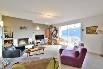  maison entrepierres 04200