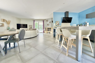  maison enval 63530