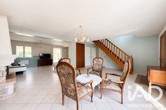  maison epieds-en-beauce 45130