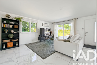  maison ernee 53500