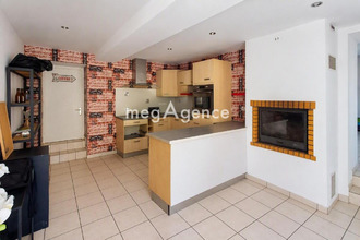 maison ernee 53500