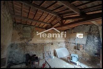  maison escoutoux 63300