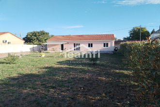  maison espinasse-vozelle 03110