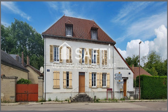  maison estissac 10190