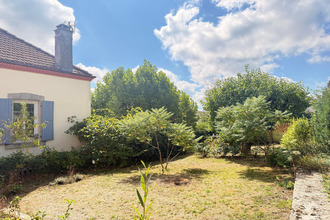  maison etuz 70150