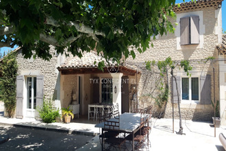  maison eygalieres 13810