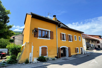  maison farges 01550