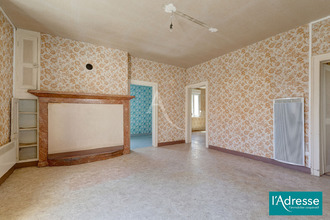  maison faverolles-et-coemy 51170