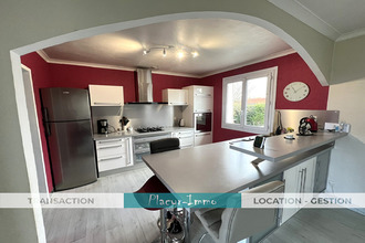  maison feillens 01570