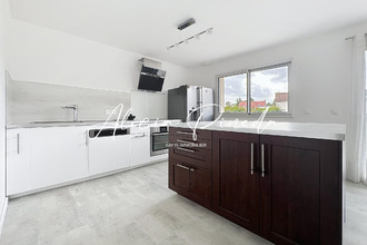  maison flacourt 78200