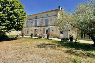  maison fleac 16730