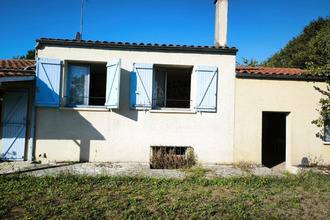  maison fleac-sur-seugne 17800