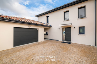  maison fleurie 69820