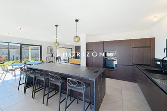  maison fleurie 69820