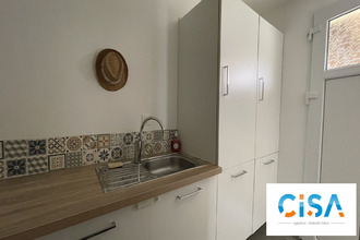  maison fleurines 60700