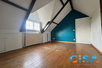  maison fleurines 60700