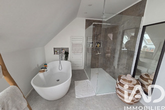  maison fleurines 60700