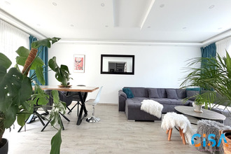  maison fleurines 60700