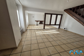  maison fleurines 60700