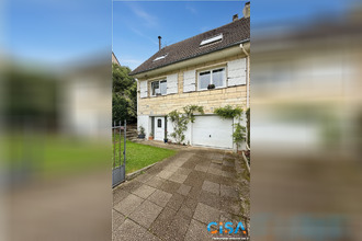  maison fleurines 60700