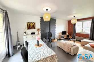  maison fleurines 60700
