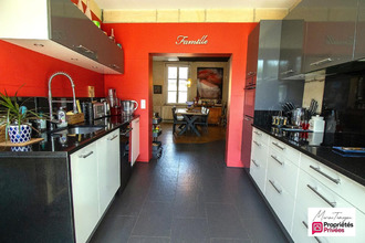  maison fleurines 60700