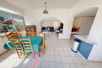  maison floure 11800