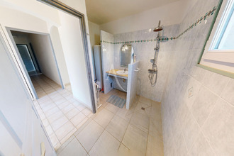  maison floure 11800