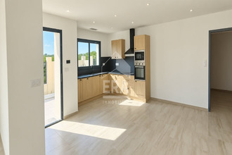  maison floure 11800