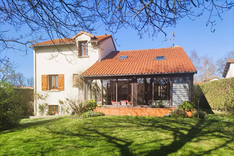  maison fontaine-le-comte 86240