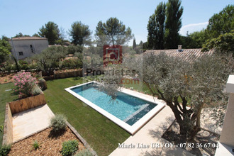  maison fontvieille 13990