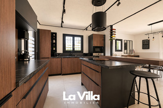  maison fontvieille 13990