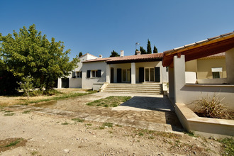  maison fontvieille 13990