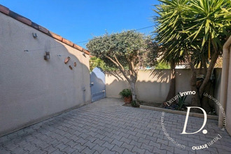  maison fourques 30300