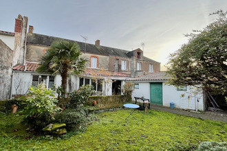  maison froidfond 85300