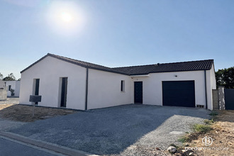  maison froidfond 85300