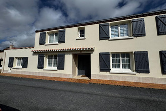  maison frossay 44320