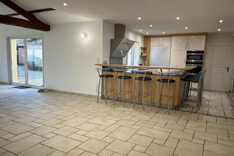  maison frossay 44320