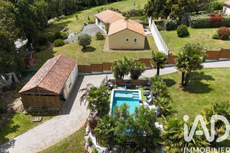 maison frossay 44320