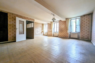  maison gannat 03800