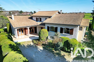  maison genas 69740